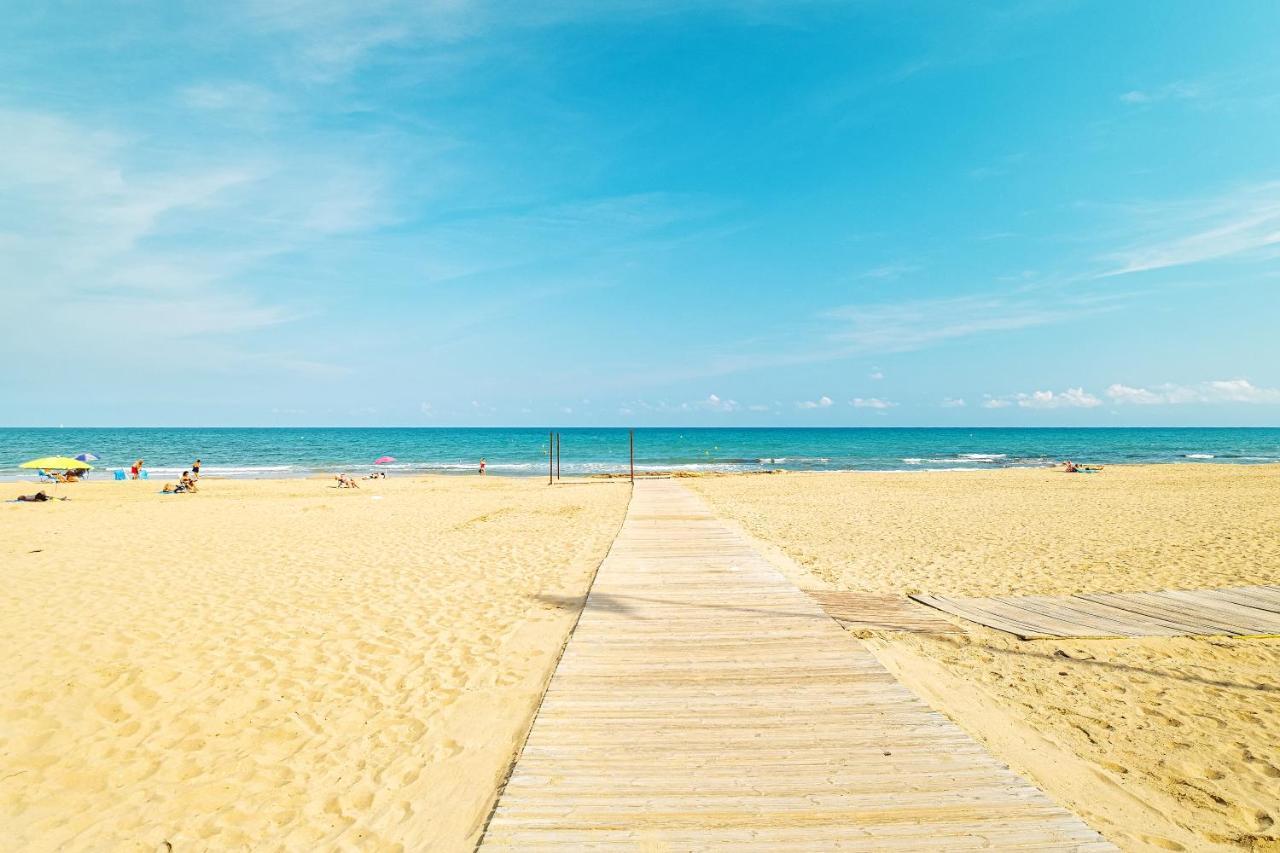 Infinity Beach Torrevieja Eksteriør billede